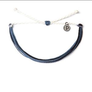 LIMITED BILLION BABY TURTLES PURA VIDA BRACELET